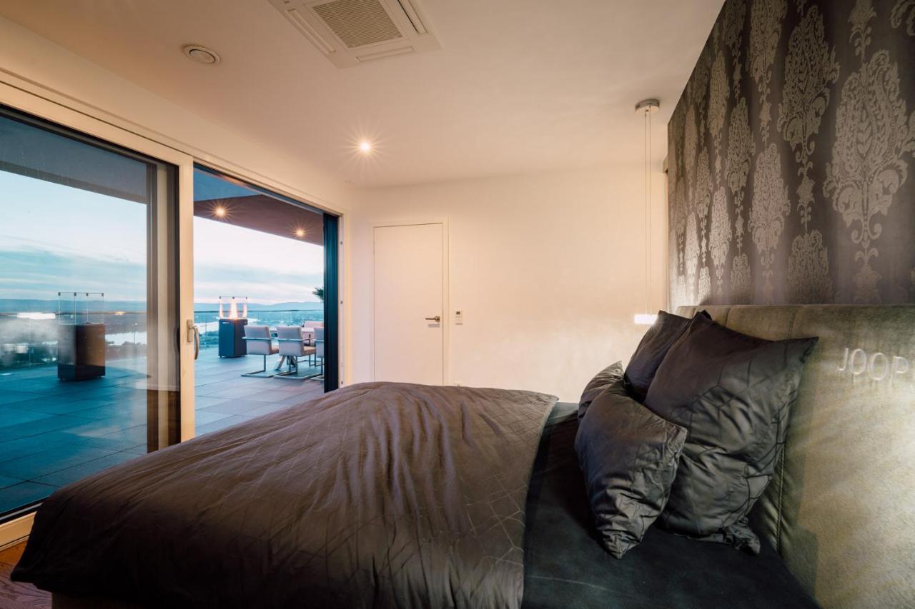 Traumblick Trifft Luxus! Apartman Weitersburg Kültér fotó